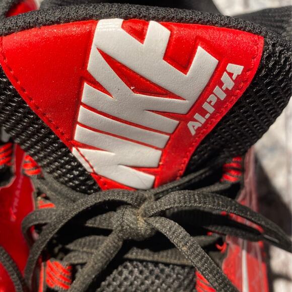 Men's 11 1/2 Nike Alpha Cleats - Picture 8 of 12